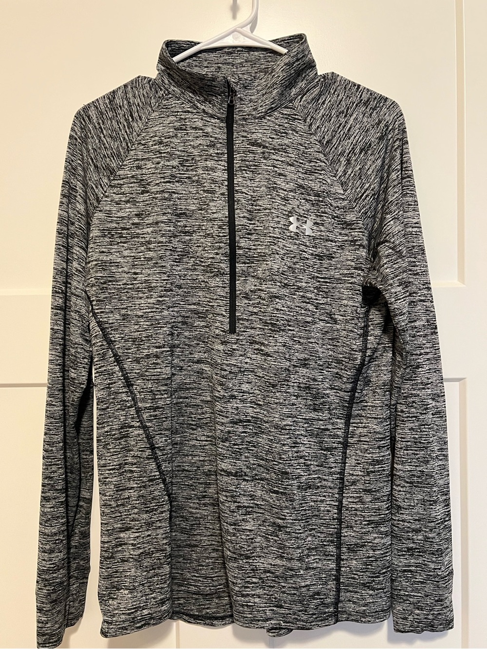 Under Armour Women’s Black & Gray Heather 1/4 Zip Performance Pullover